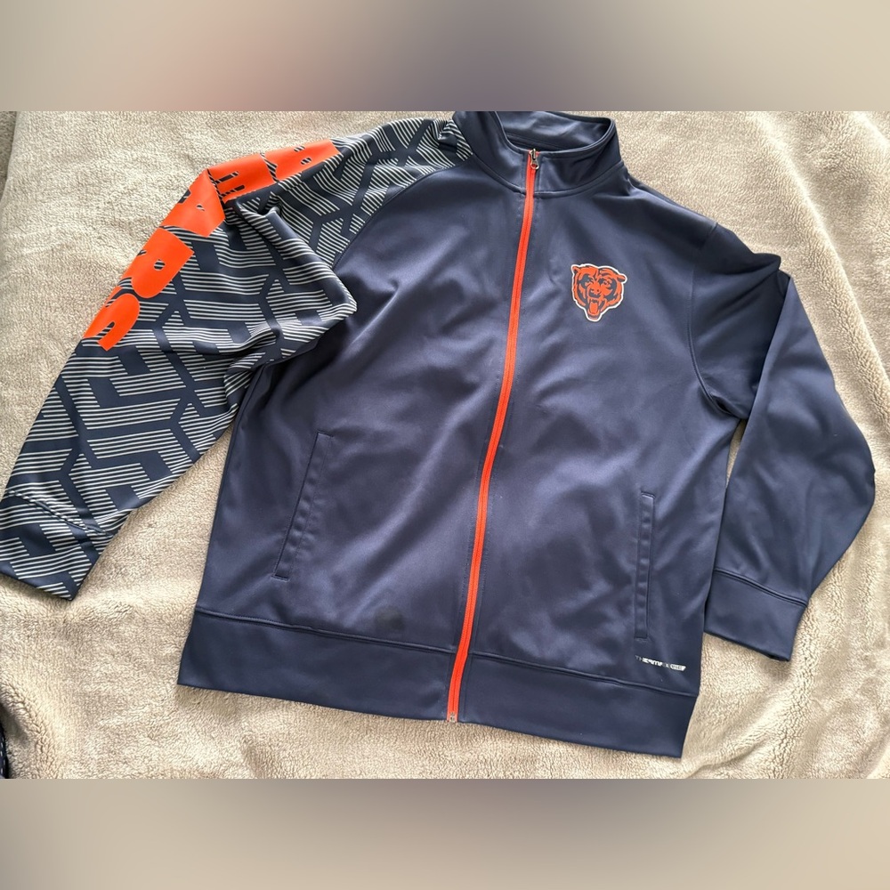 Men’s Navy Chicago Bear’s Zip-up Jacket- XL